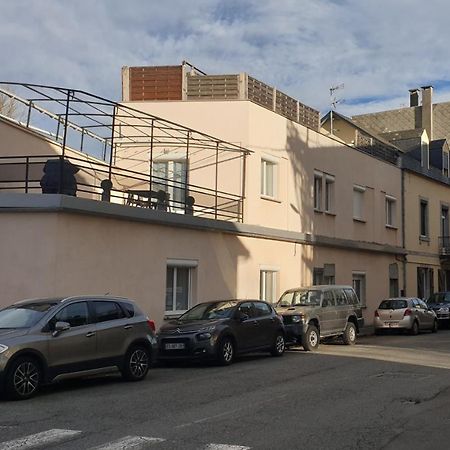 Apartamento Loc Trotteur Le Pivoine Studio Grand Confort, Gare Sncf De Lourdes Exterior foto